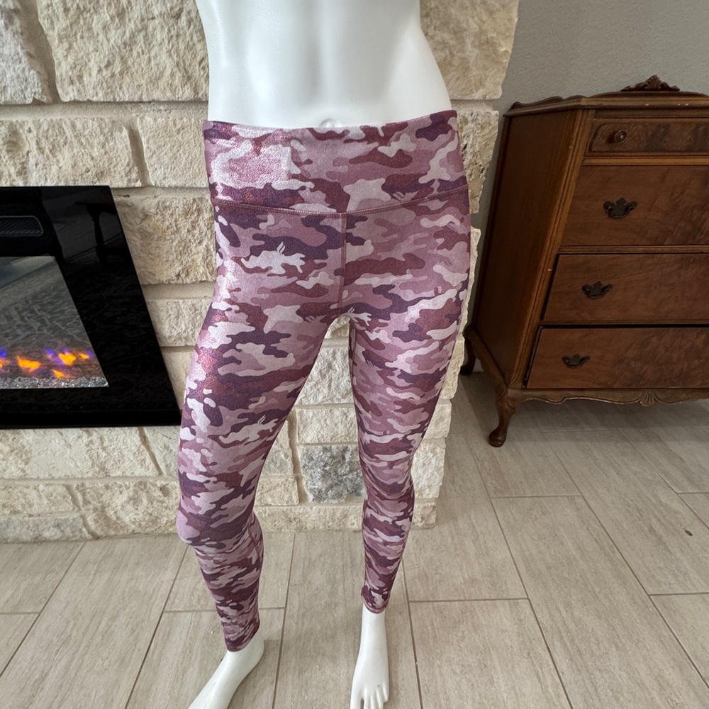 Fabletics Pink metallic Camo Leggings